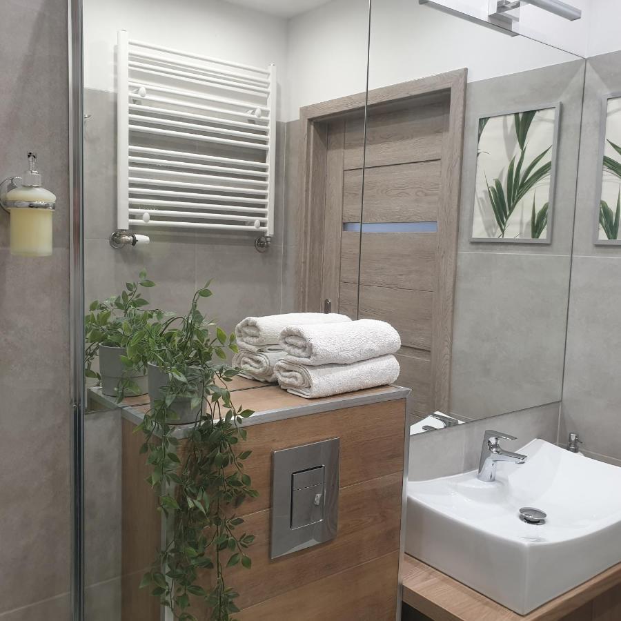 우치 Q Apart Coral - Studio, Manufaktura, Parking Gratis, Tv Max, Fv, Gwarancja Zadowolenia 아파트 외부 사진